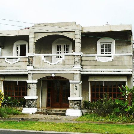 Martin'S Inn Basco Exterior foto